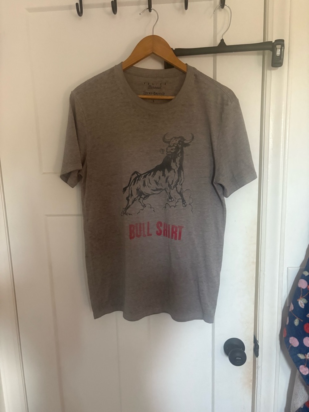 Lucky Brand Gray Tee with Bull Graphic and Red Text